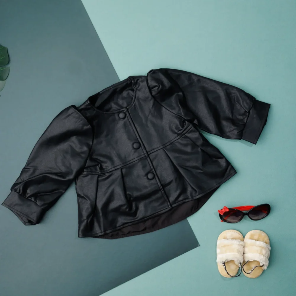 Round Neck Girdle Waist Short Leather Coat Girls