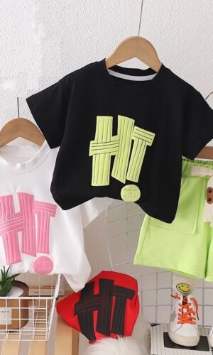 Unisex T-shirt and shorts summer set